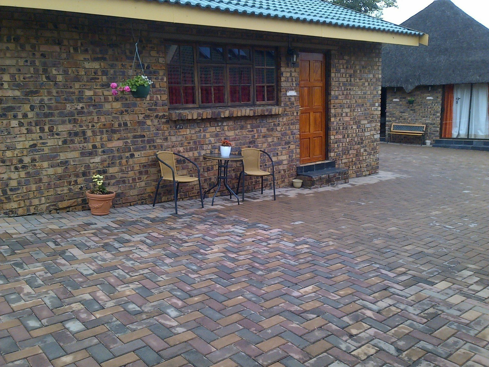 Pride Rock Accommodation Middelburg  Bagian luar foto