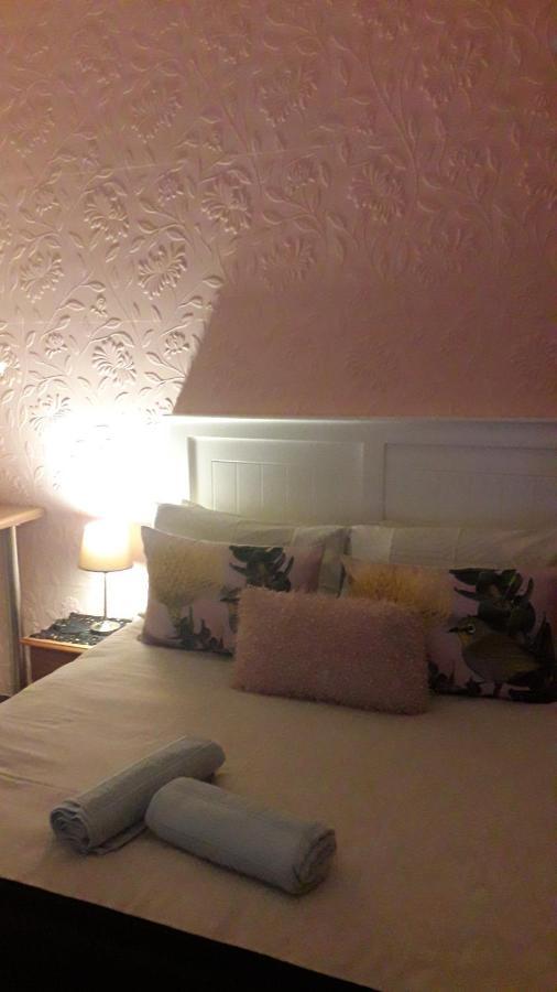 Pride Rock Accommodation Middelburg  Bagian luar foto